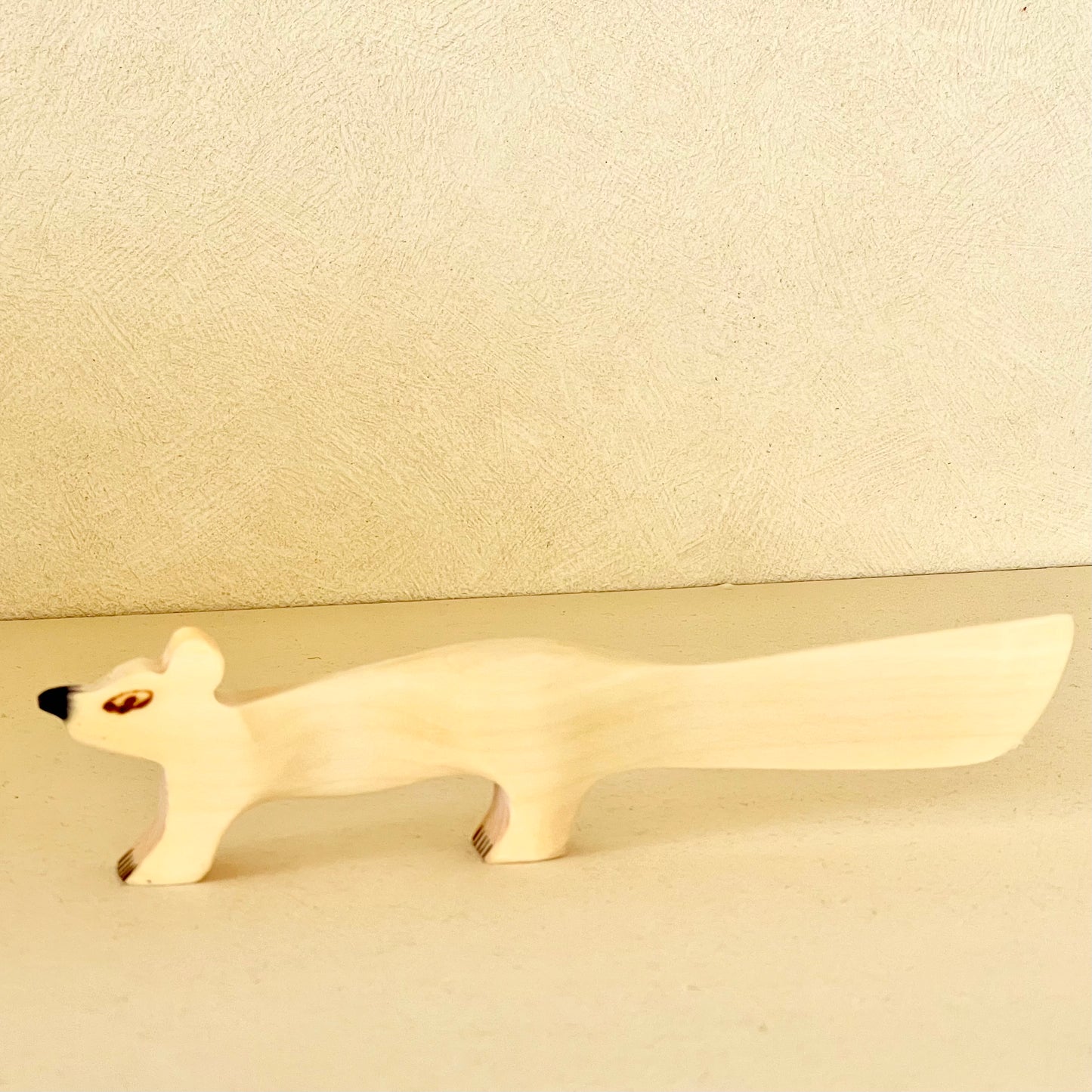 フィンランド 木製バターナイフ オコジョ
